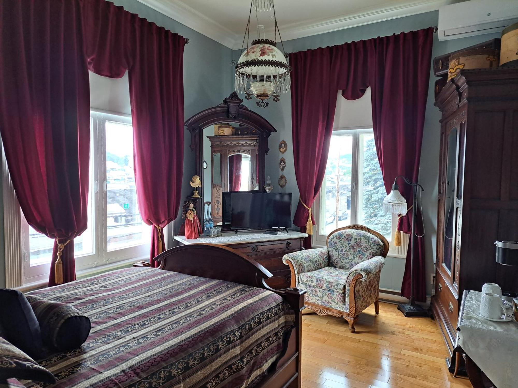 Gite Au Charme Victorien Beauceville Экстерьер фото