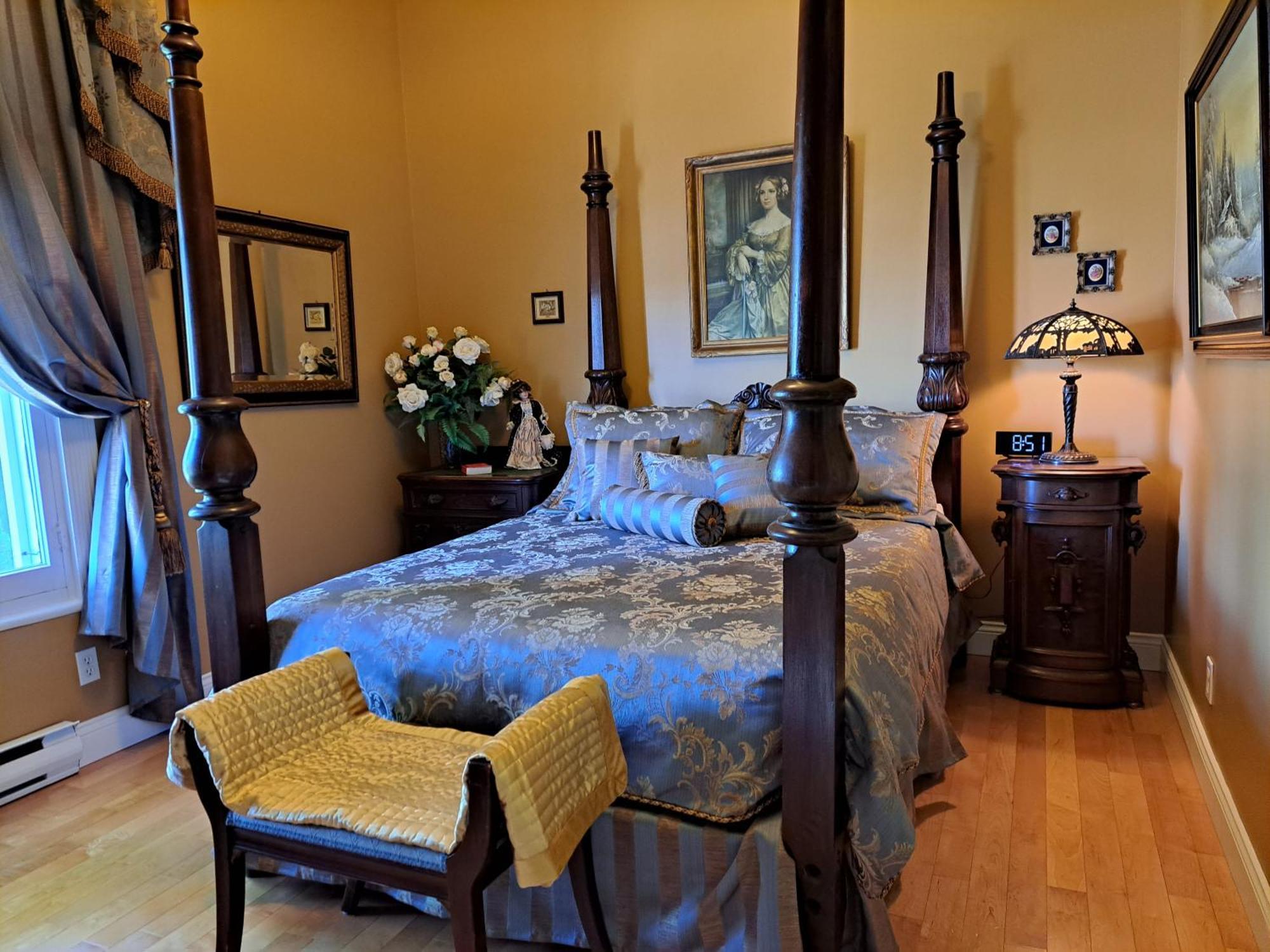 Gite Au Charme Victorien Beauceville Экстерьер фото